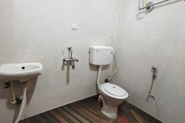 Room 60 of 83