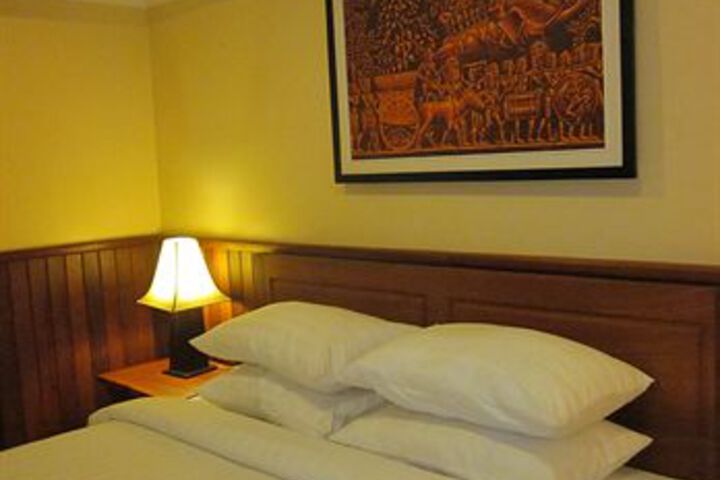 Room 19 of 36