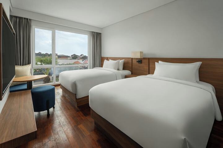 Room 8 of 22
