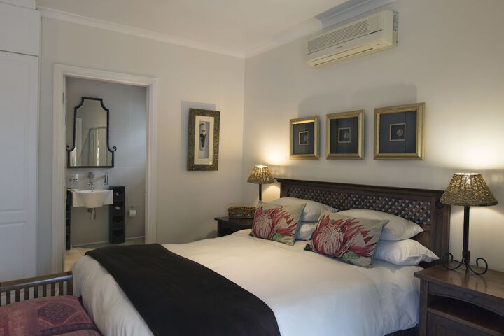 Room 6 of 49