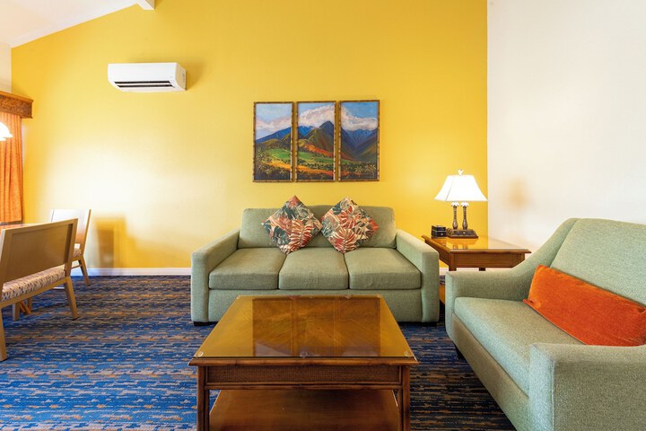Room 15 of 61
