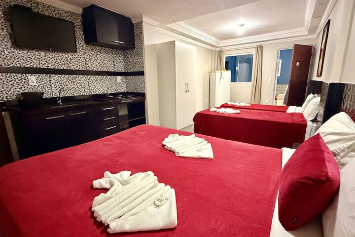 Room 33 of 66