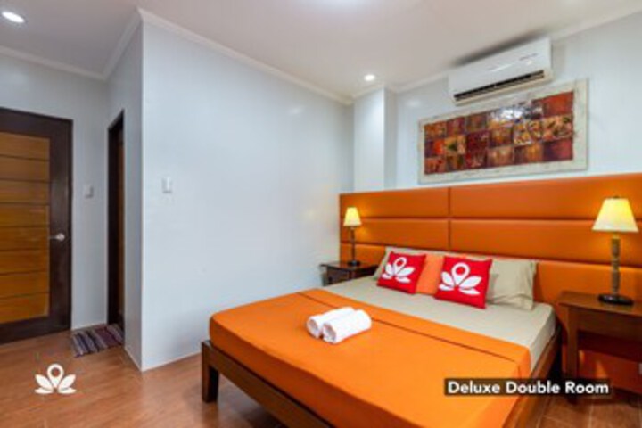 Room 32 of 50