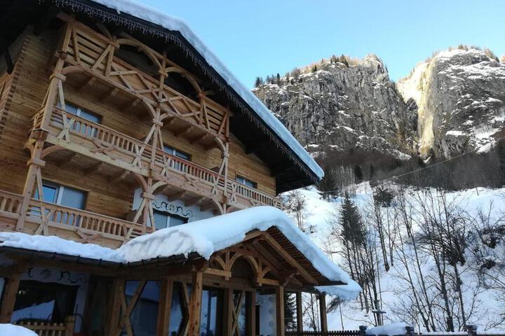 General 2 of 54