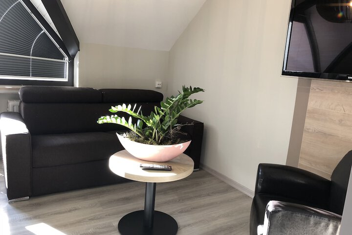 Room 43 of 82