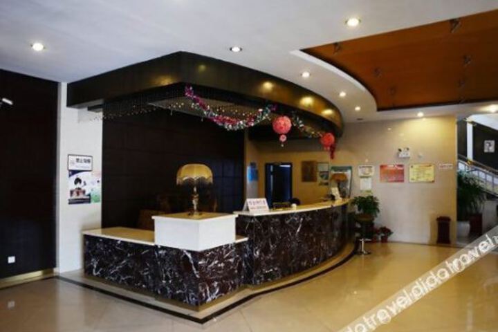 Hotel Interior 19 of 32