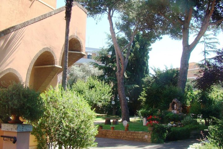 Hotel 40 of 75