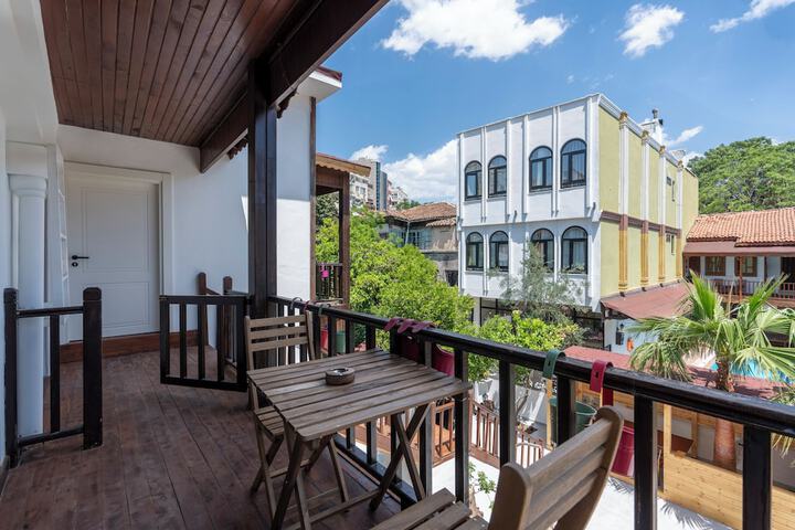 Terrace/Patio 83 of 130