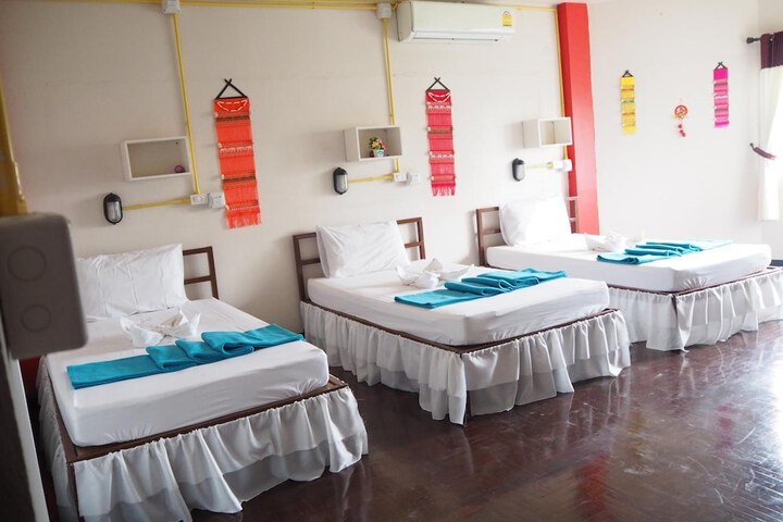 Room 19 of 65