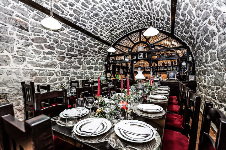 Dining 65 of 120