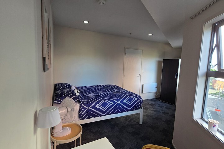 Room 14 of 45