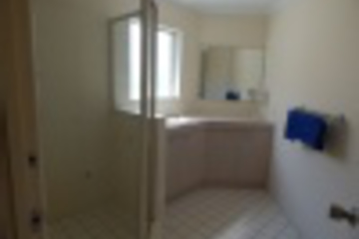 Room 385 of 560
