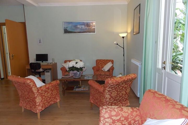 Room 22 of 65