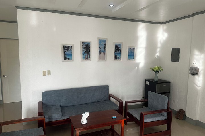 Room 44 of 124