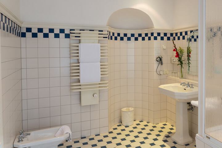 Bathroom Interior Photo