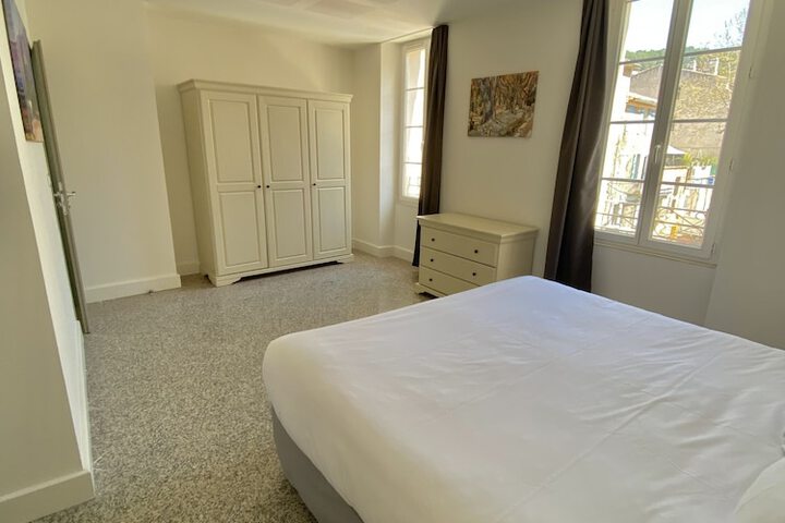 Room 43 of 81
