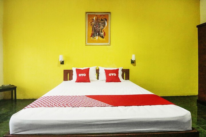 Room 13 of 25