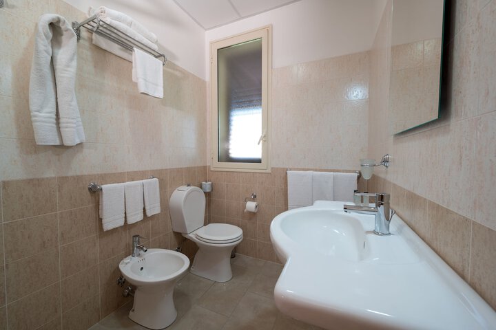 Bath Photo
