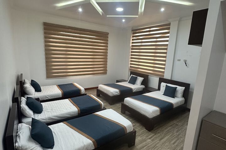 Room 8 of 21