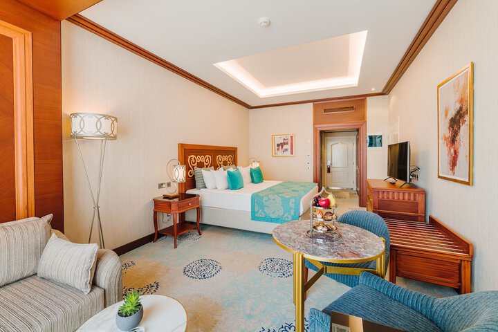 Room 26 of 131