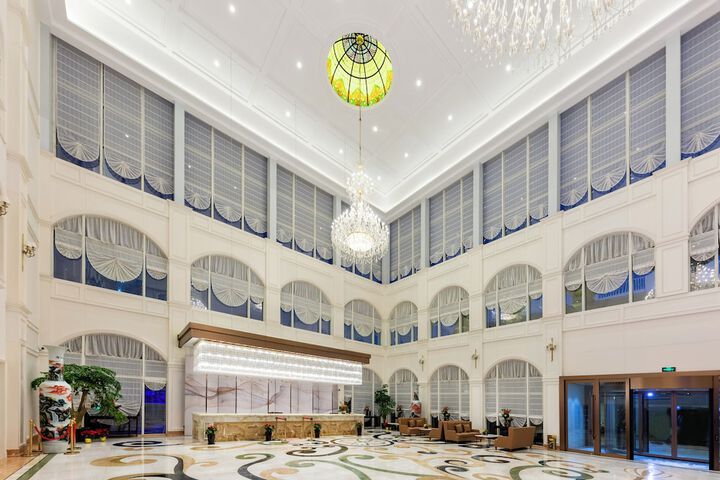 Hotel Interior 11 of 101