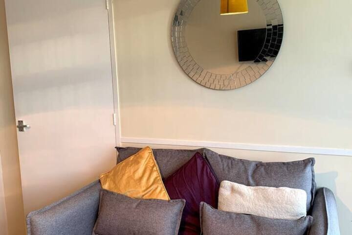 Room 8 of 13