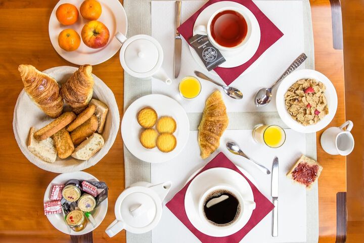 Breakfast meal