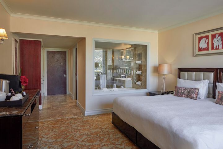 Room 41 of 160