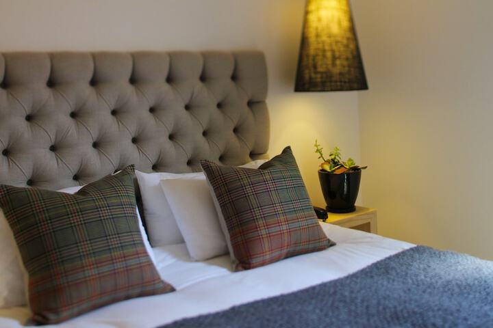 Room 5 of 26
