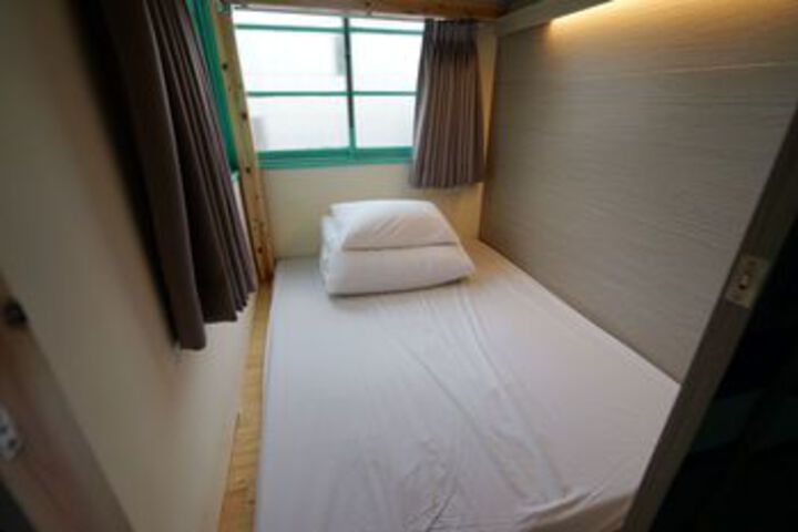 Room 11 of 57