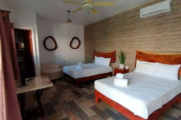Room 12 of 35