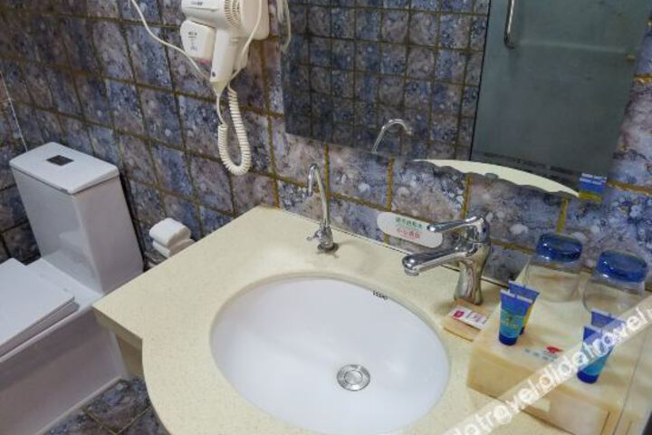 General 12 of 19
