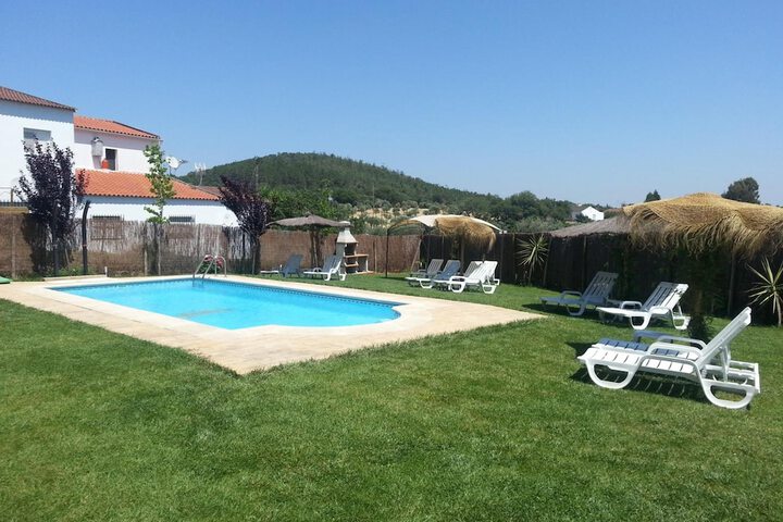 Pool 26 of 61