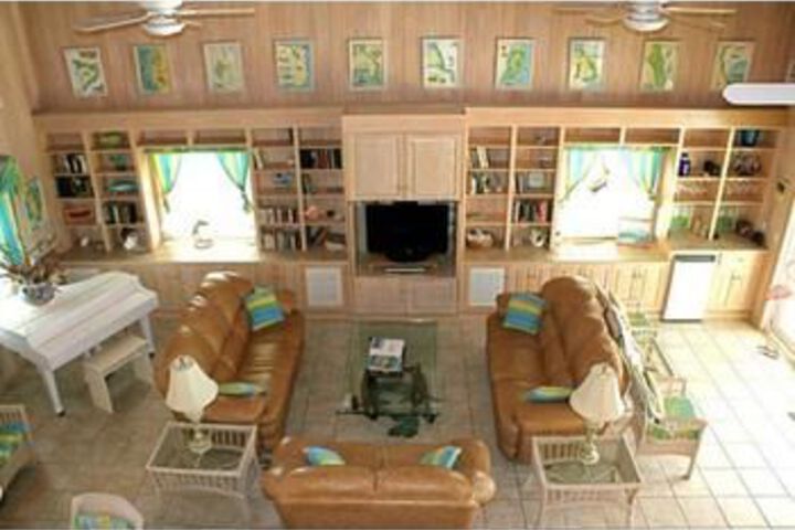 Room 17 of 22