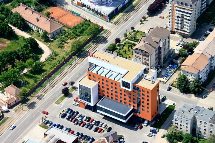 Hotel 90 of 98