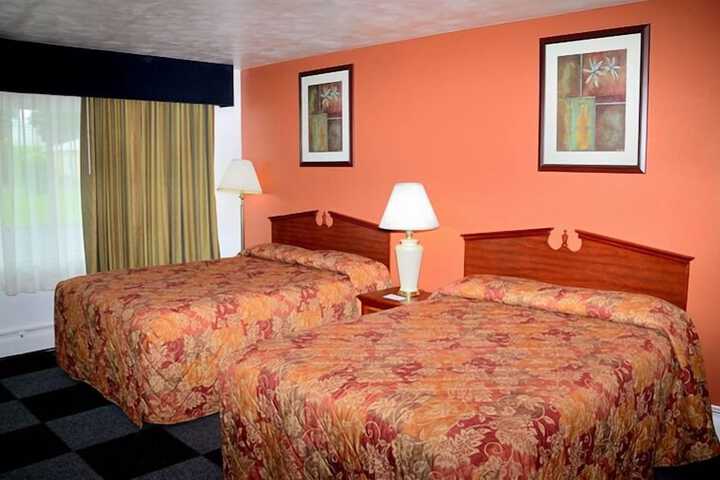 Room 11 of 42