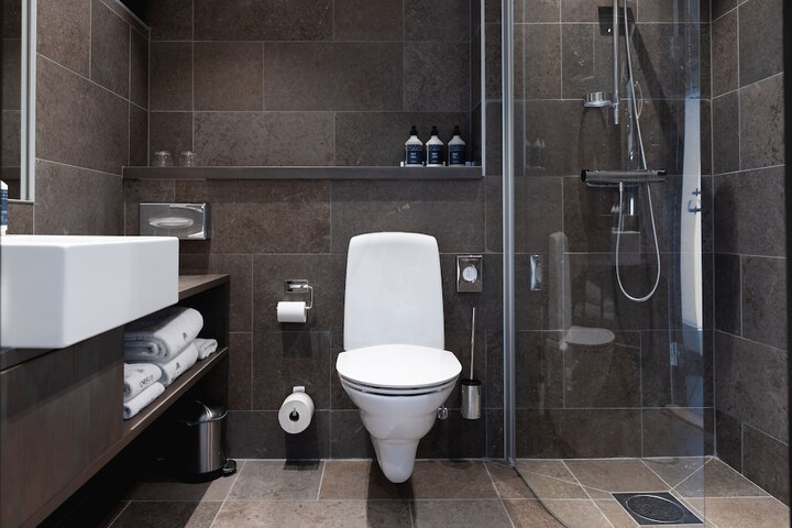 Bath Interior