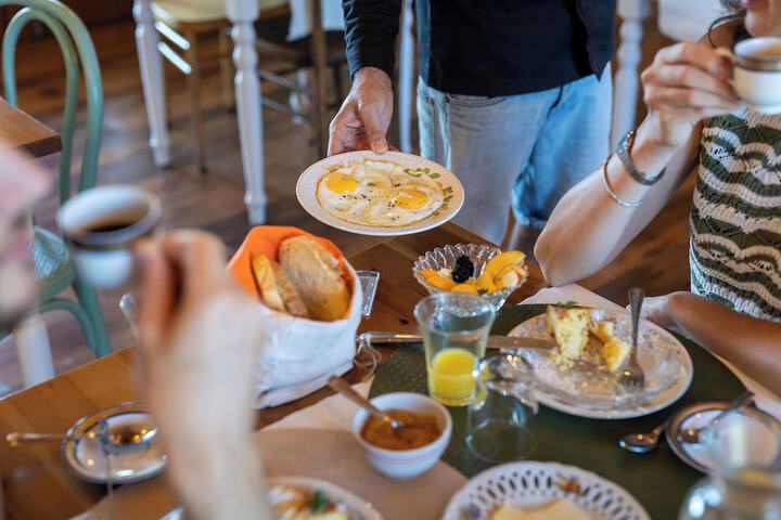 Breakfast/Coffee Service 53 of 61