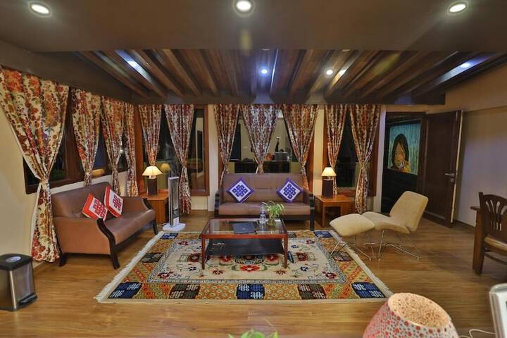 Room 20 of 44