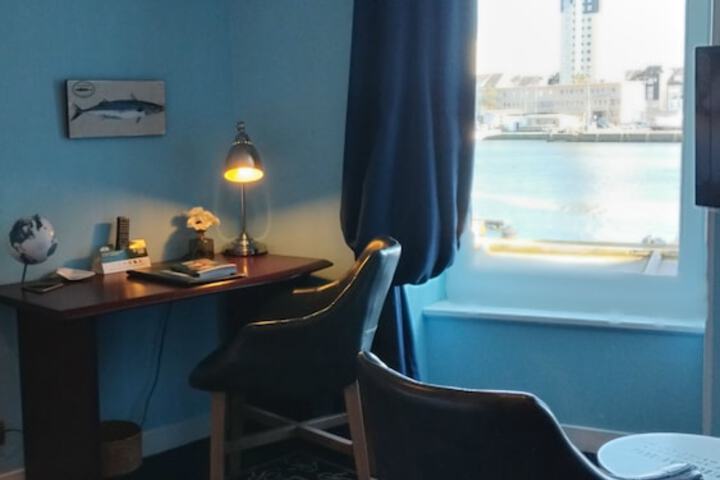Room 49 of 116