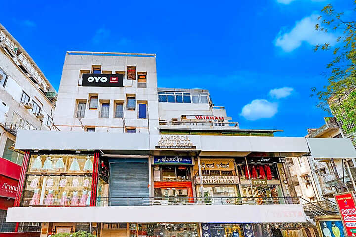 Hotel O Palm Residency