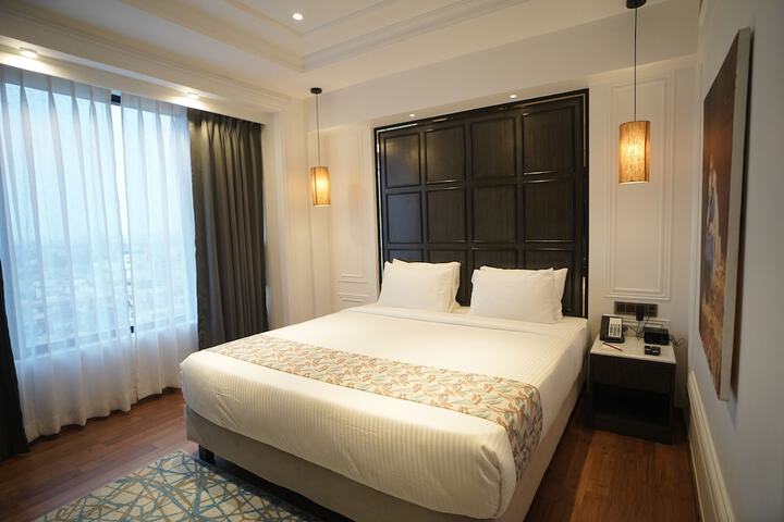 Room 7 of 70