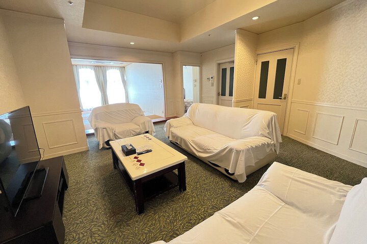 Room 39 of 59