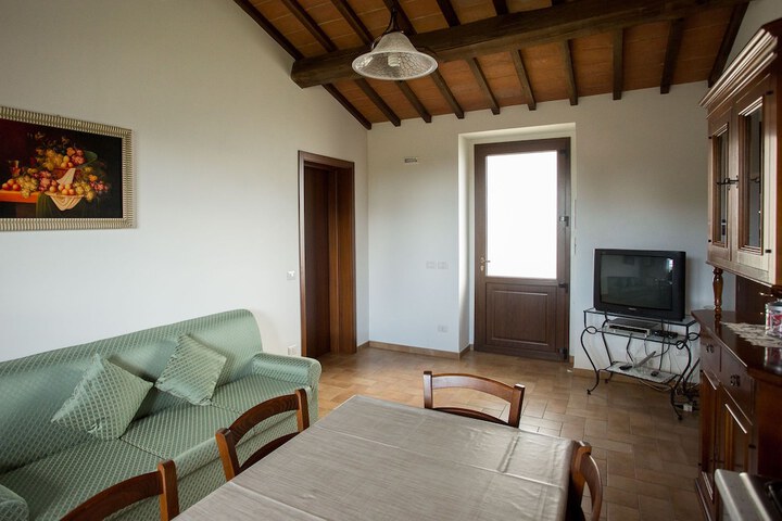 Room 12 of 35