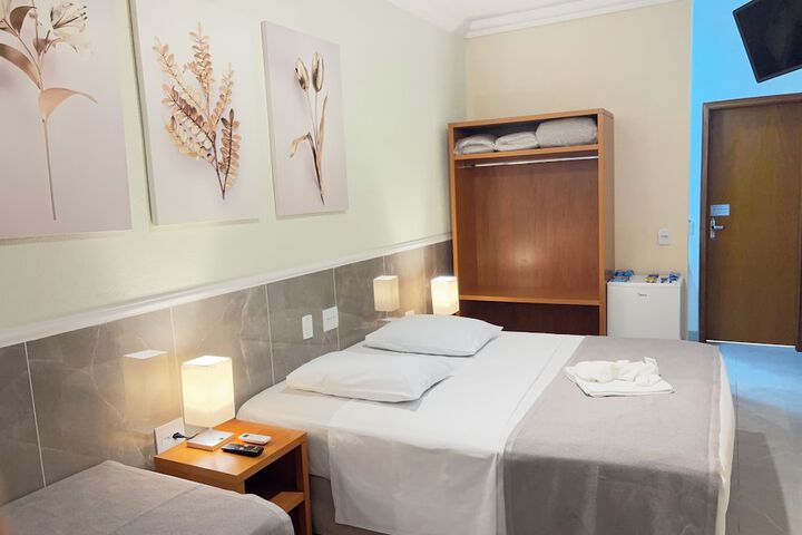 Room 20 of 68