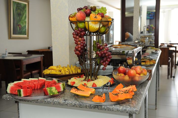 Breakfast/Coffee Service 10 of 24