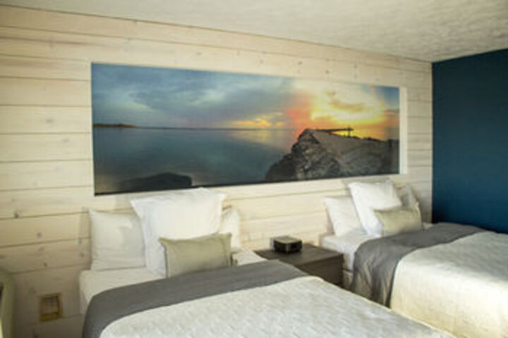 Room 43 of 82
