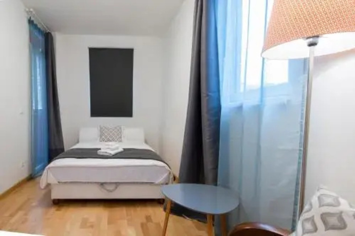 Room 3 of 15
