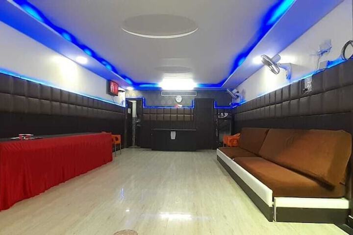 Hotel Interior 2 of 10