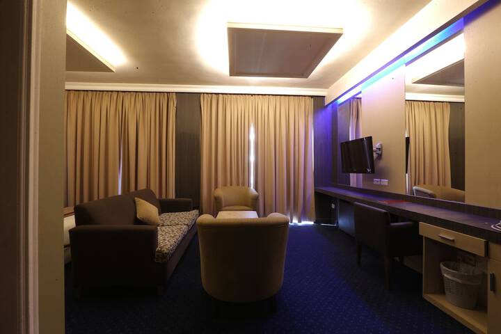 Room 7 of 54